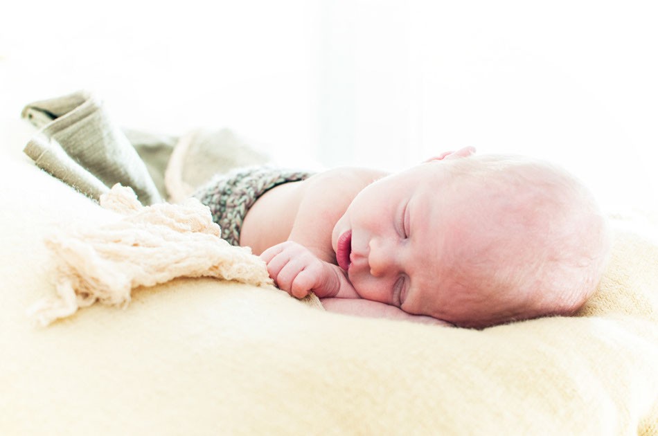 Toronto-baby-photos-photographer-newborn-mississauga-kitcher_012